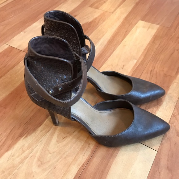 Shoes - Fergie by Fergilicious STRAPPY PUMPS